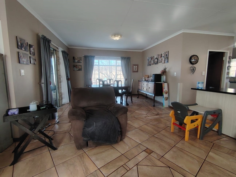 To Let 3 Bedroom Property for Rent in Mary Anne Free State